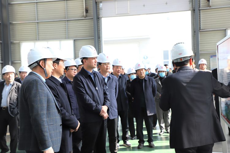 The delegation from Xinmi City, accompanied by relevant leaders of Gongyi City, visited our company